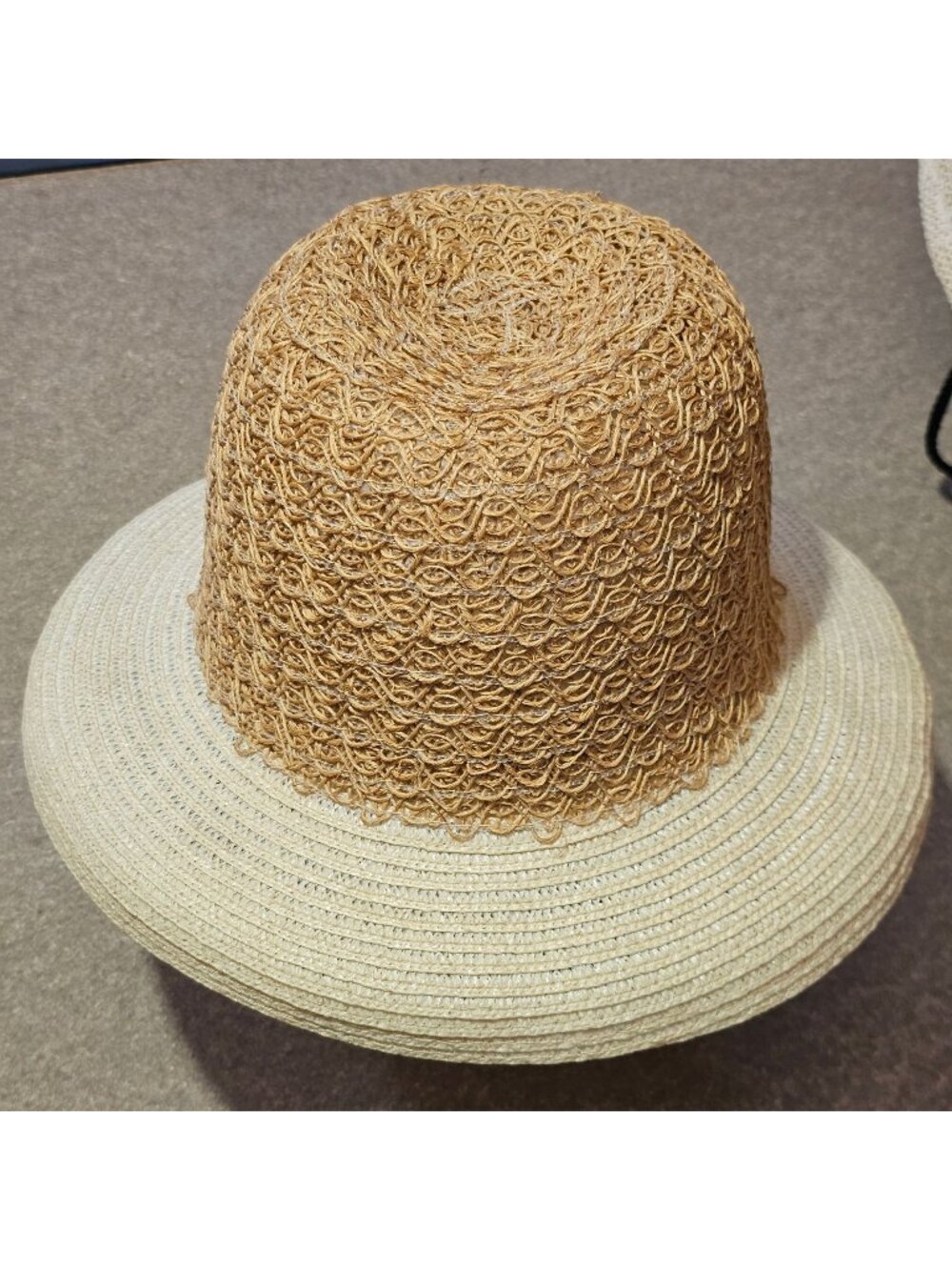 Woven Brown Straw Vintage Amish Style Hat Made In Taiwan R.O.C.